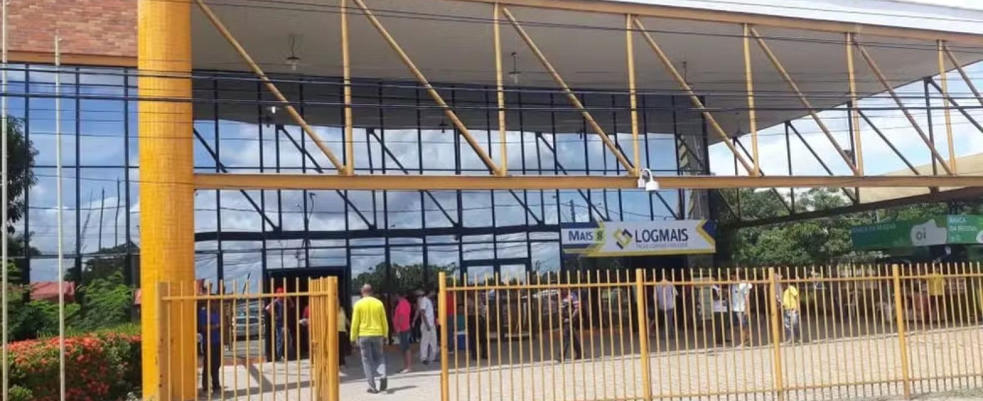 Justiça determina que Detran-PI ofereça intérpretes de Libras e proíbe cobrança extra em autoescolas